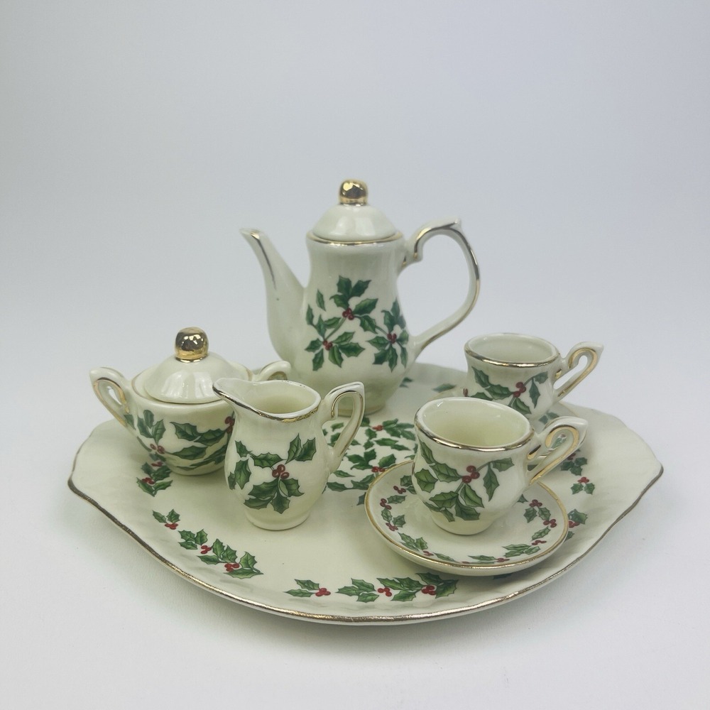 Formalities by Baum Bros 10 Piece Miniature Tea Set‎ Holly Christmas Collection
